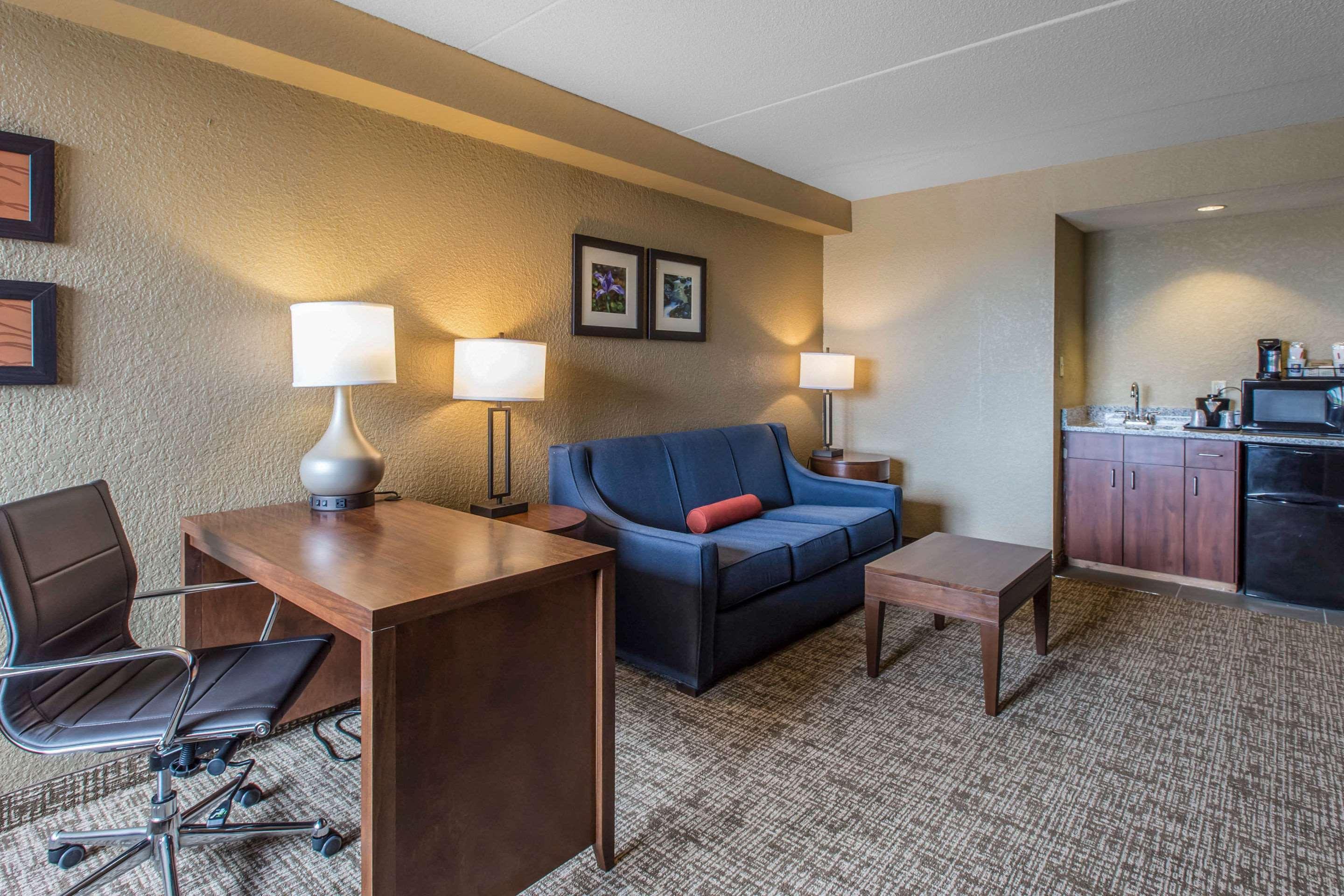 Comfort Inn & Suites Knoxville West Esterno foto